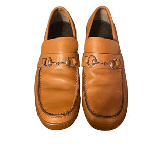 GUCCI WOMENS LEATHER LOAFERS